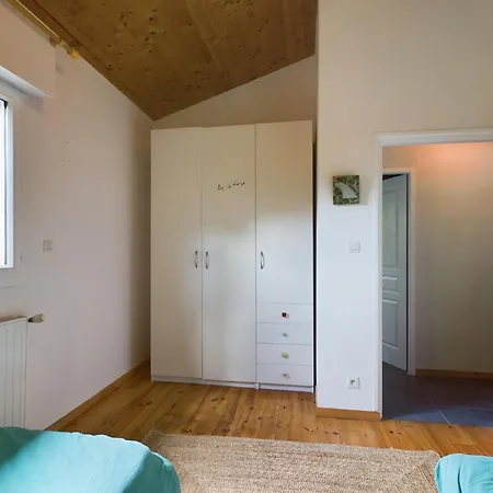 Piscine et sérénité pour votre séjour à Lanton Сasa de vacaciones Lanton