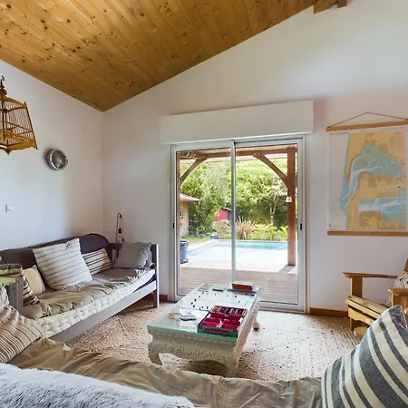 Piscine et sérénité pour votre séjour à Lanton Сasa de vacaciones Lanton