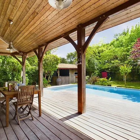 - Maison Au Calme Avec Piscine - 8 Pers Feriehus