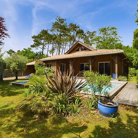 Piscine Et Serenite Pour Votre Sejour A Holiday home Lanton